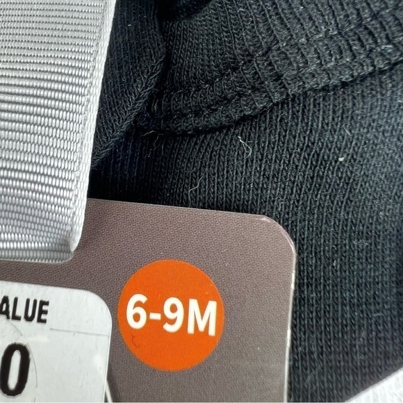 Skeleton one piece full zip for 6 to 9 months - Picture 3 of 8